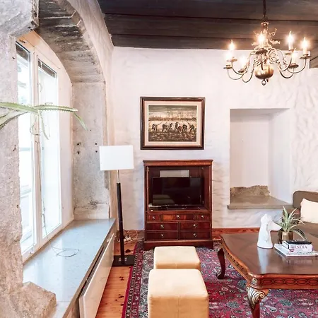 Old Town 3 Bedroom 塔林